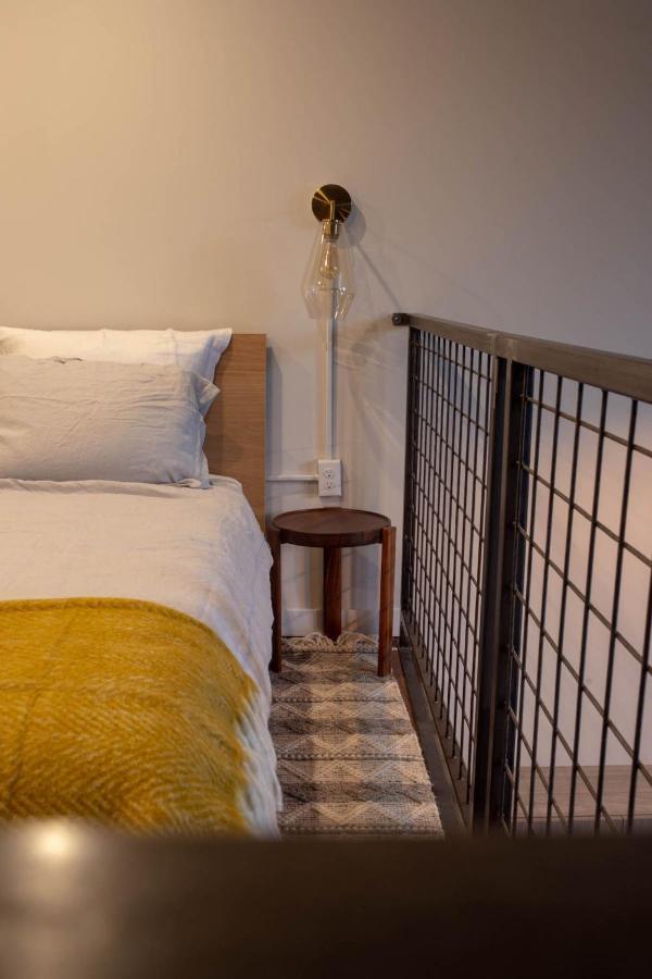 Eco Friendly Loft In Center City, Contactless Check In - Hive Room Philadelphia Exterior photo