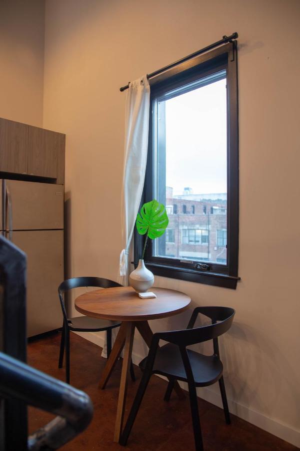 Eco Friendly Loft In Center City, Contactless Check In - Hive Room Philadelphia Exterior photo