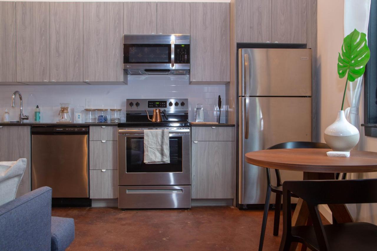 Eco Friendly Loft In Center City, Contactless Check In - Hive Room Philadelphia Exterior photo